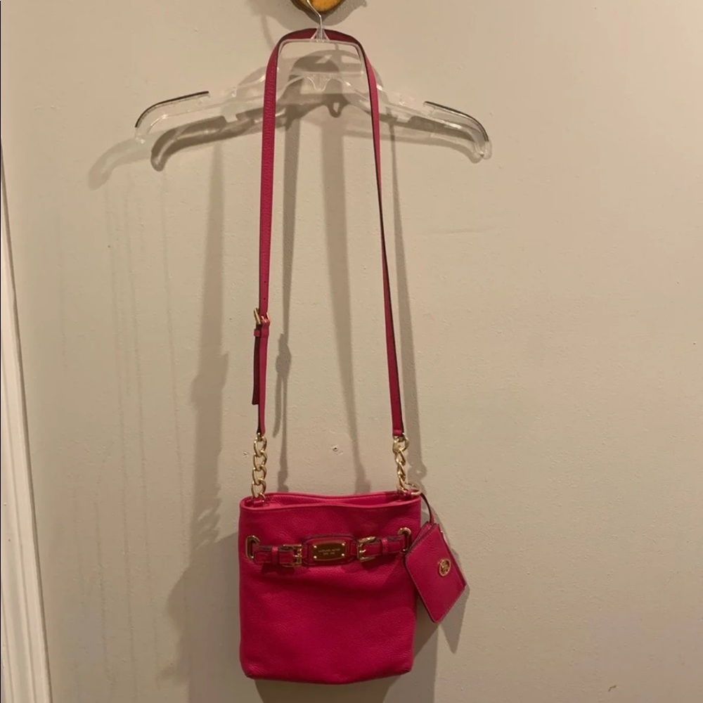 NWOT pink Michael Kors crossbody